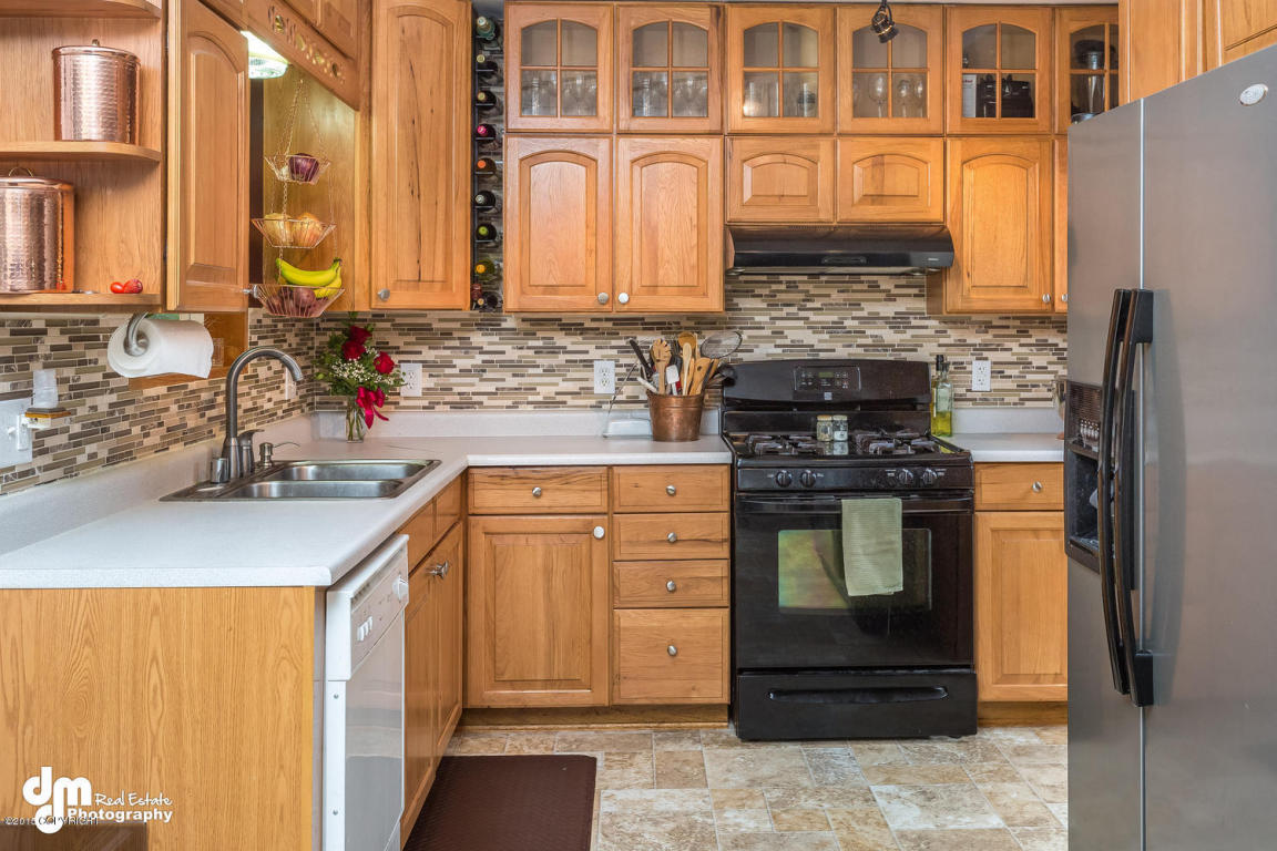 720 Lori Drive, Anchorage, AK 99504