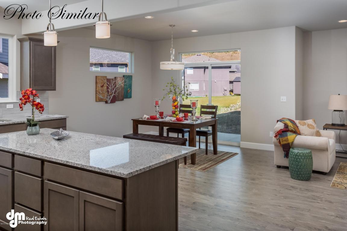 L17 GrayHawk Circle, Anchorage, AK 99507