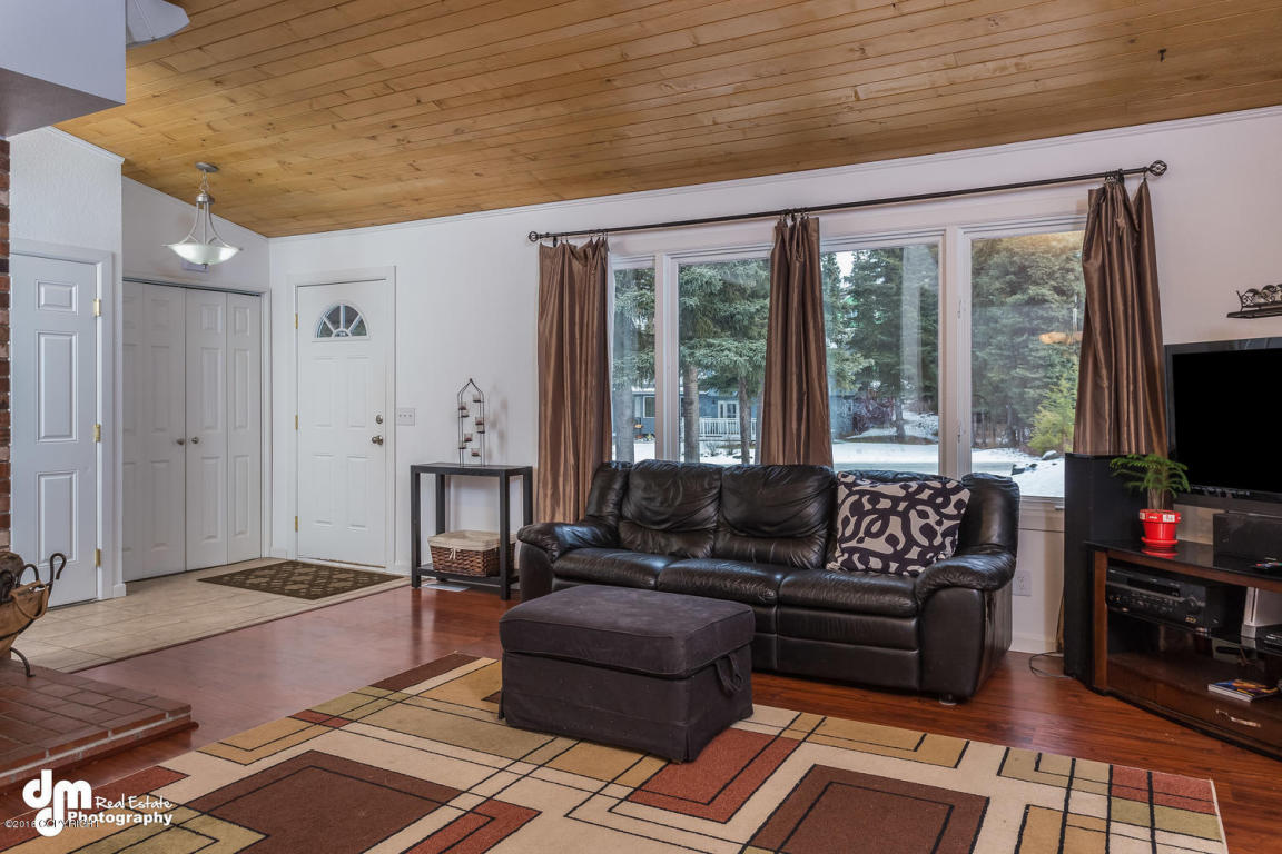5025 E 98th Avenue, Anchorage, AK 99507