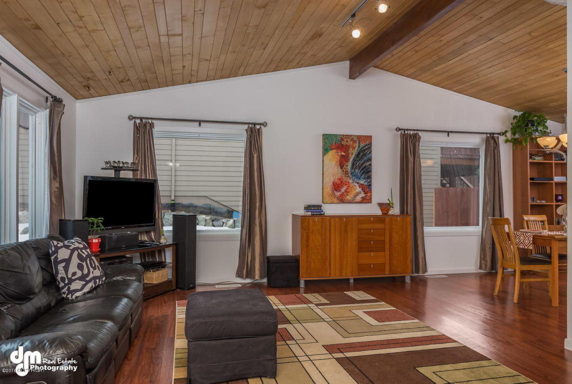 5025 E 98th Avenue, Anchorage, AK 99507