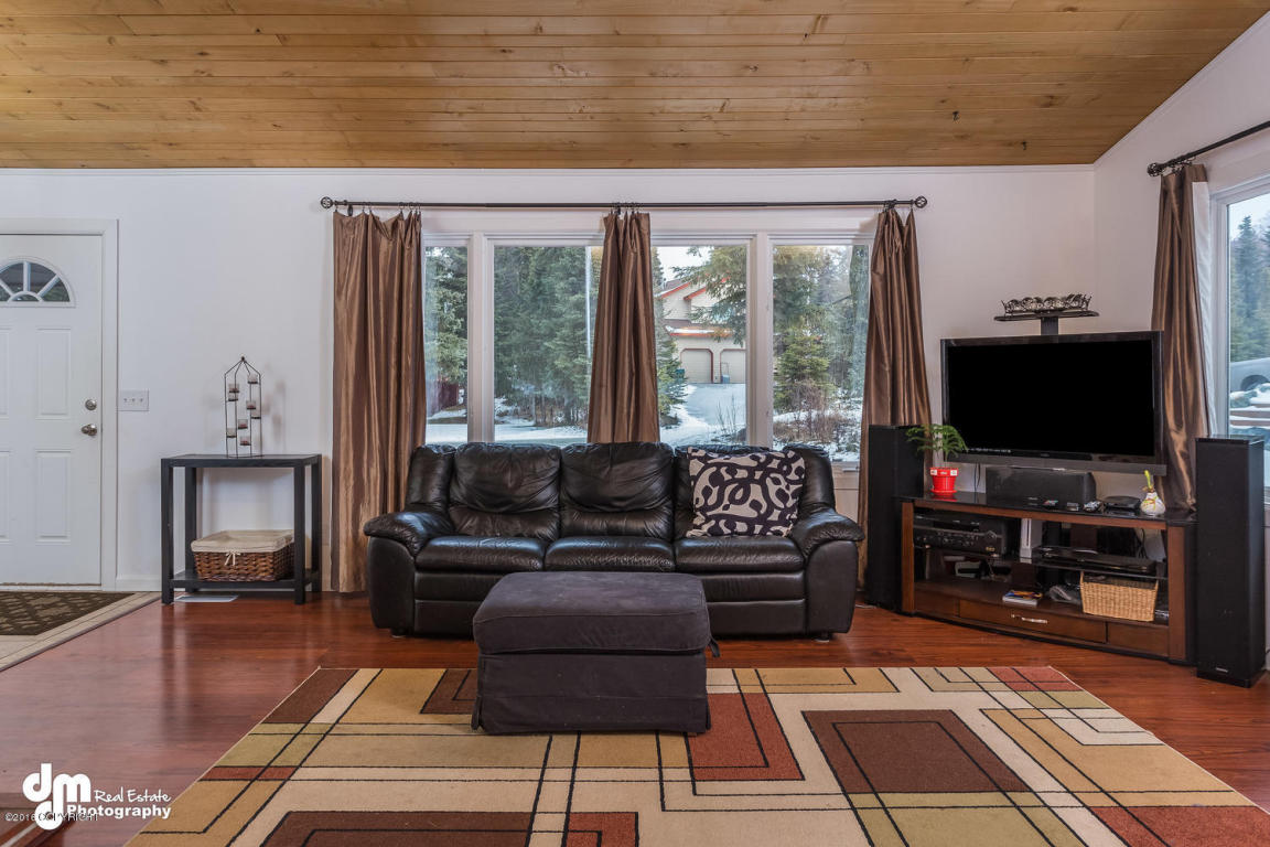 5025 E 98th Avenue, Anchorage, AK 99507