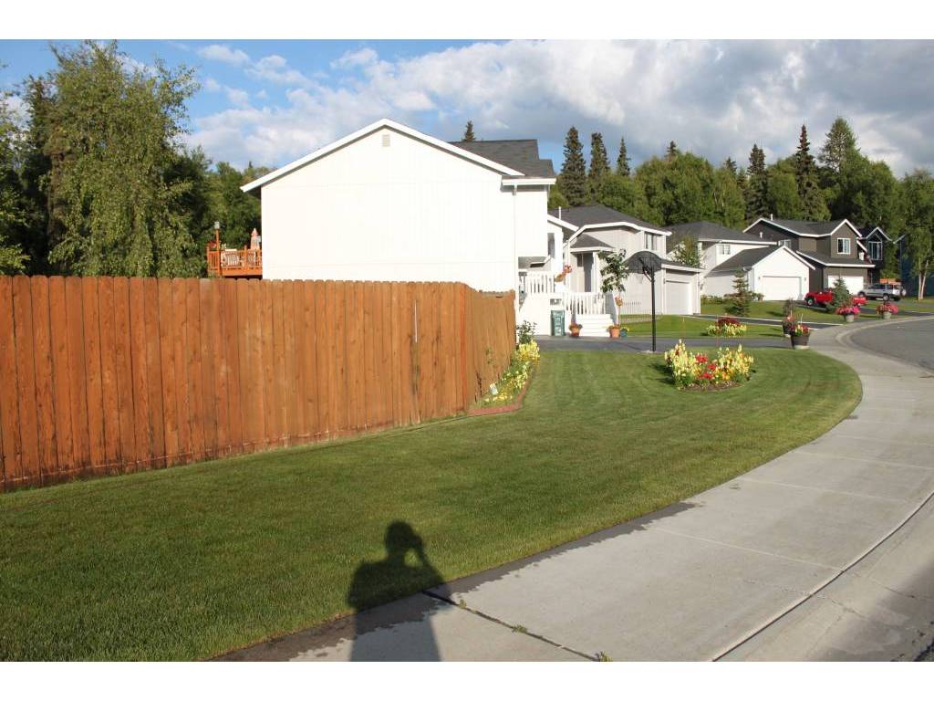 8615 Spruce Brook St., Anchorage, AK 99507