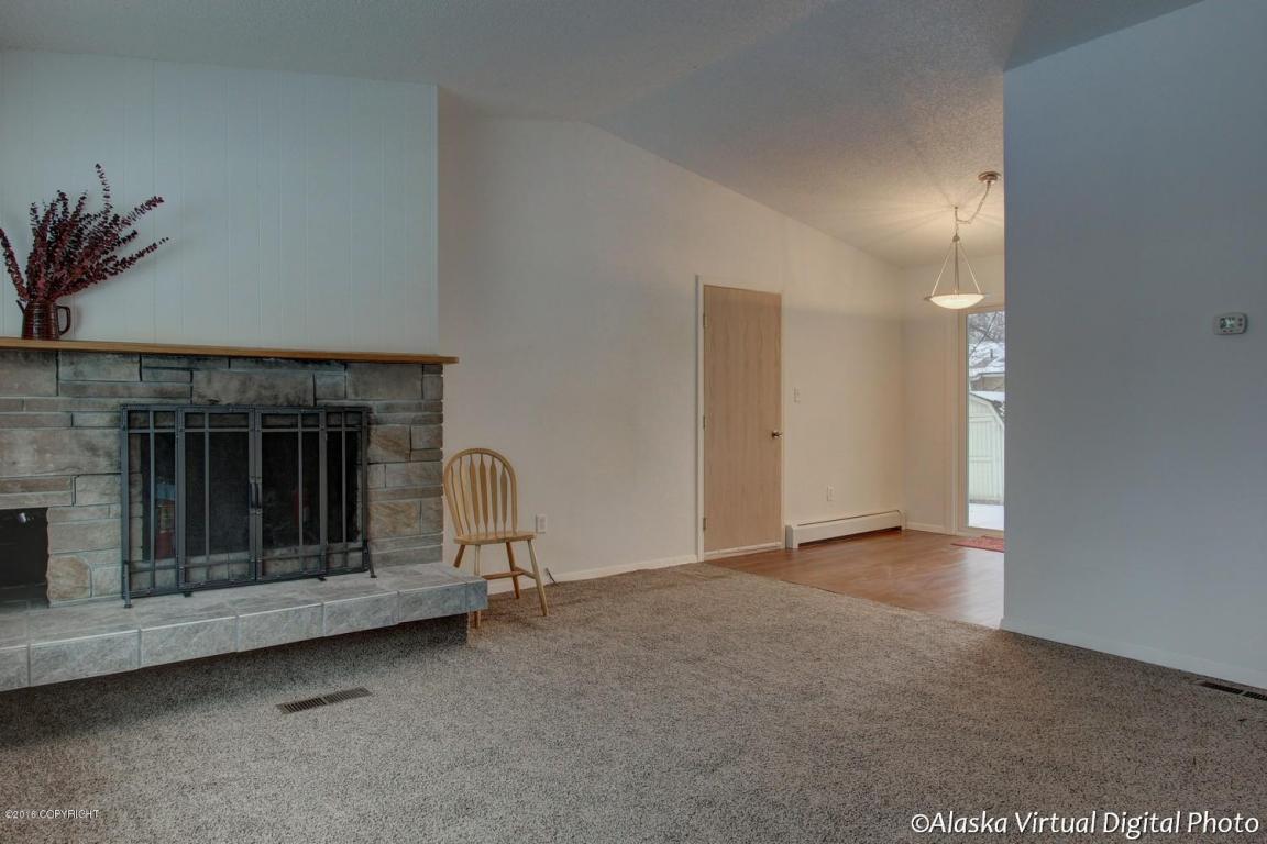 1813 Cindylee Lane, Anchorage, AK 99507