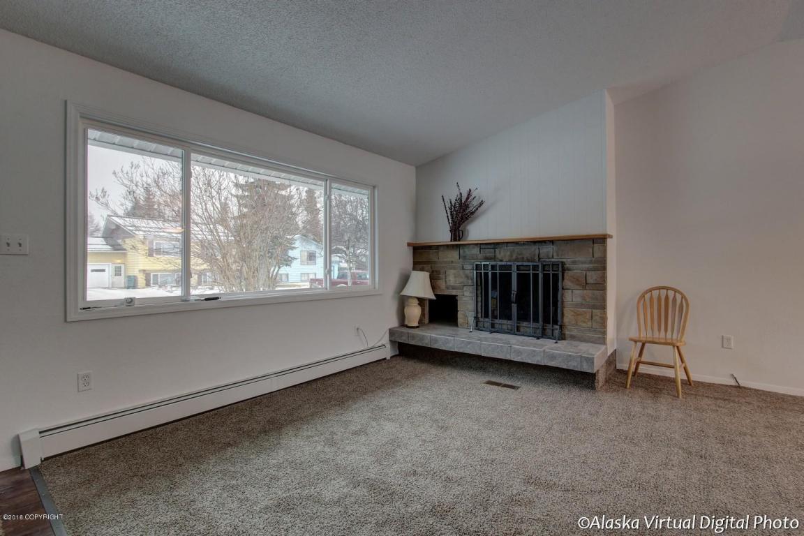 1813 Cindylee Lane, Anchorage, AK 99507