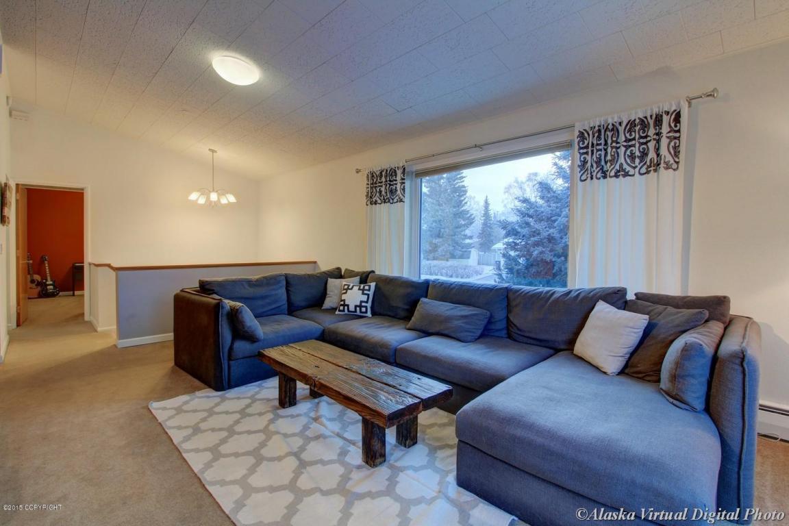 1101 E 27th Ave, Anchorage, United States 99508