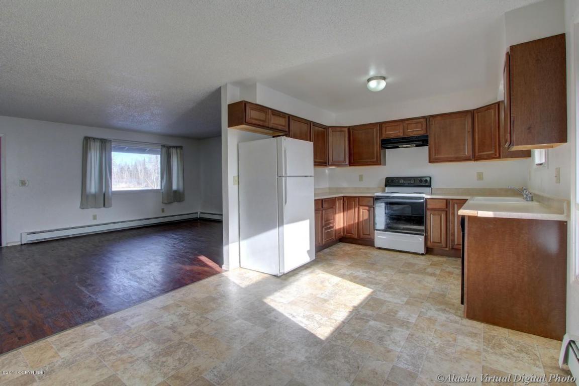 4230 McPhee Avenue, Anchorage, AK 99508