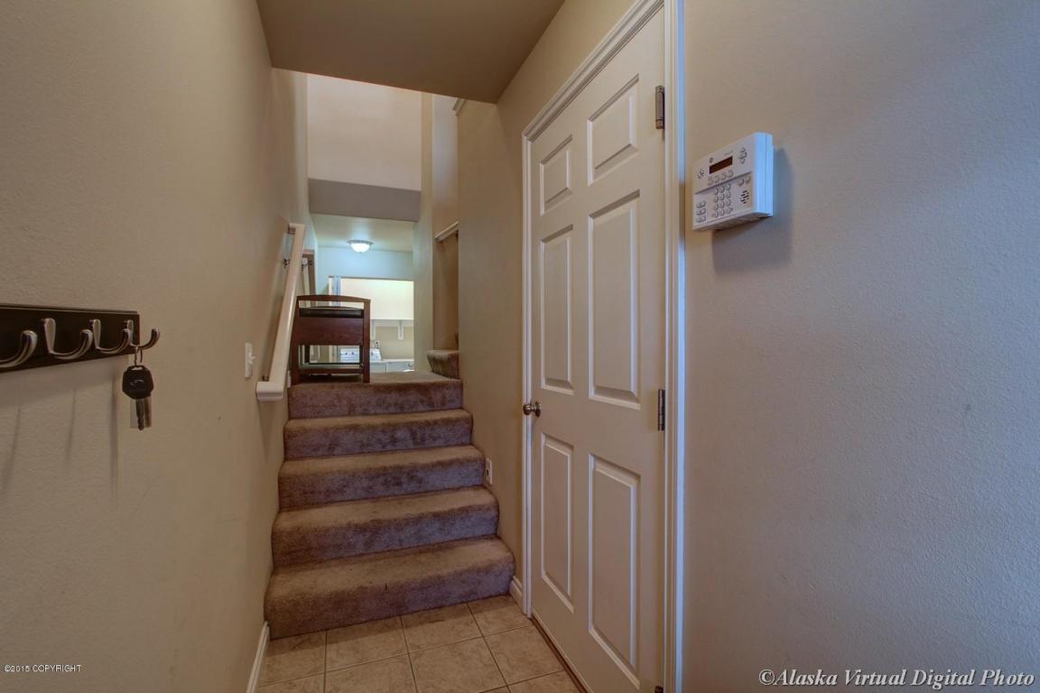 2631 Aspen Heights Loop, Anchorage, AK 99508