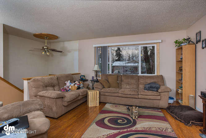 801 N Bragaw Street, Anchorage, AK 99508
