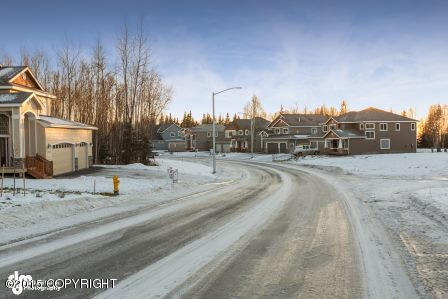 L17 B1A Easter Island Circle, Anchorage, AK 99515