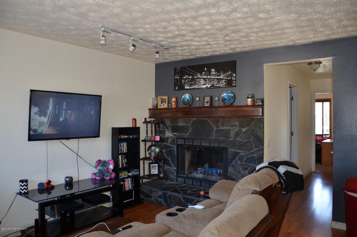 9620 Morningside Loop, Anchorage, AK 99515