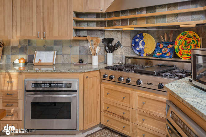14200Jarvi Dr, Anchorage, United States 99515