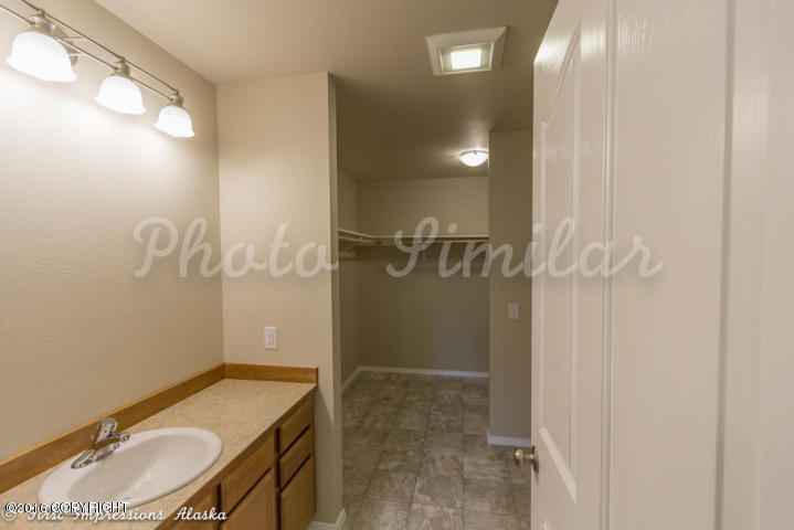 12420 Landmark Street, Anchorage, AK 99515