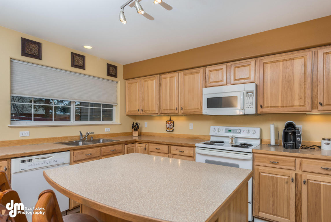 2431 Harbor Landing Circle, Anchorage, AK 99515