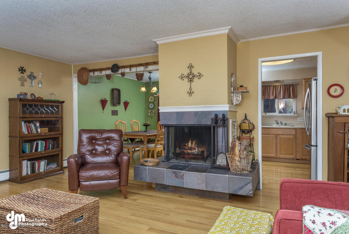3621 Amber Bay Loop, Anchorage, AK 99515