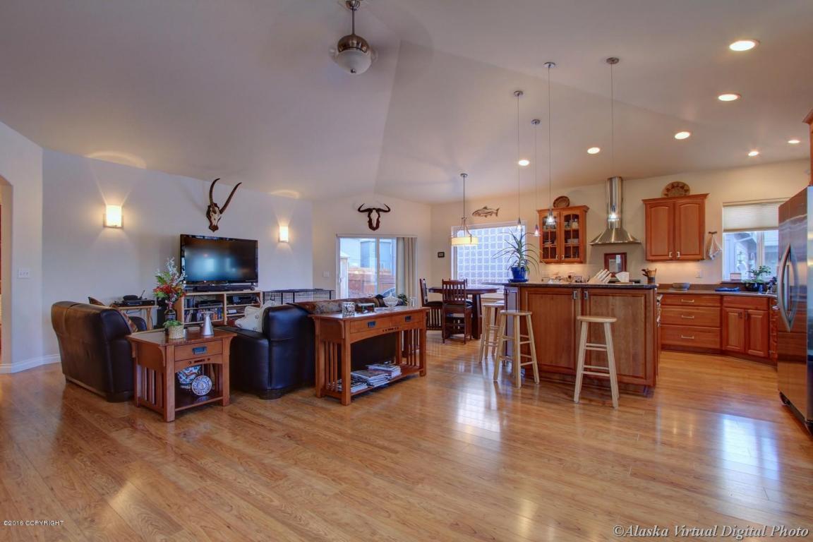 11437 Tulin Park Loop, Anchorage, AK 99516