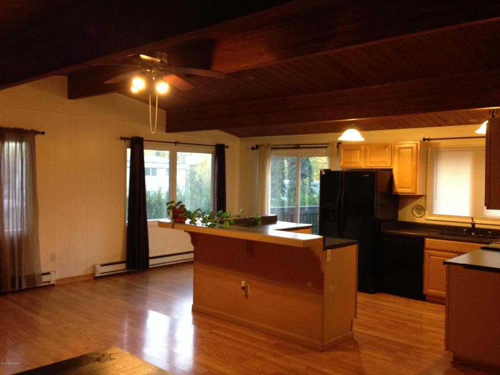 2101 W 32nd, Anchorage, United States 99517