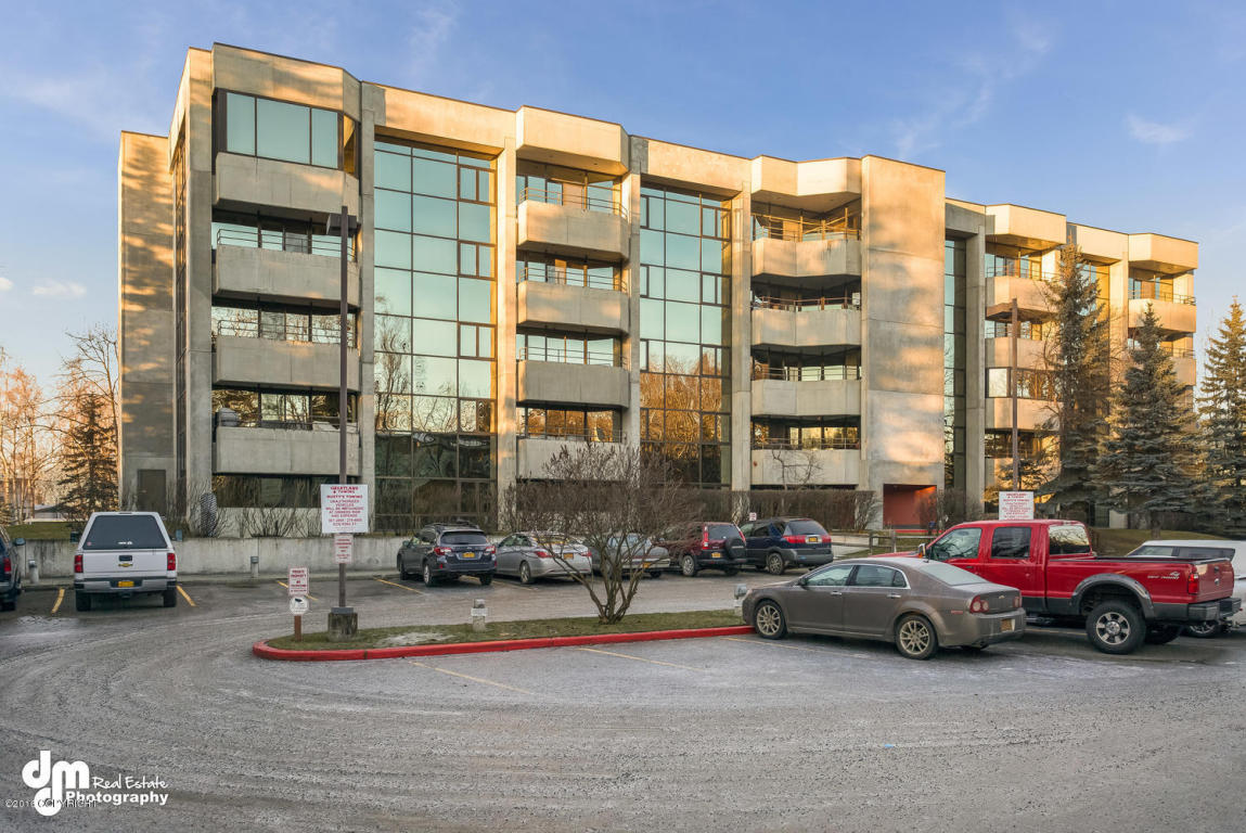 600 W 76th Avenue, Anchorage, AK 99518