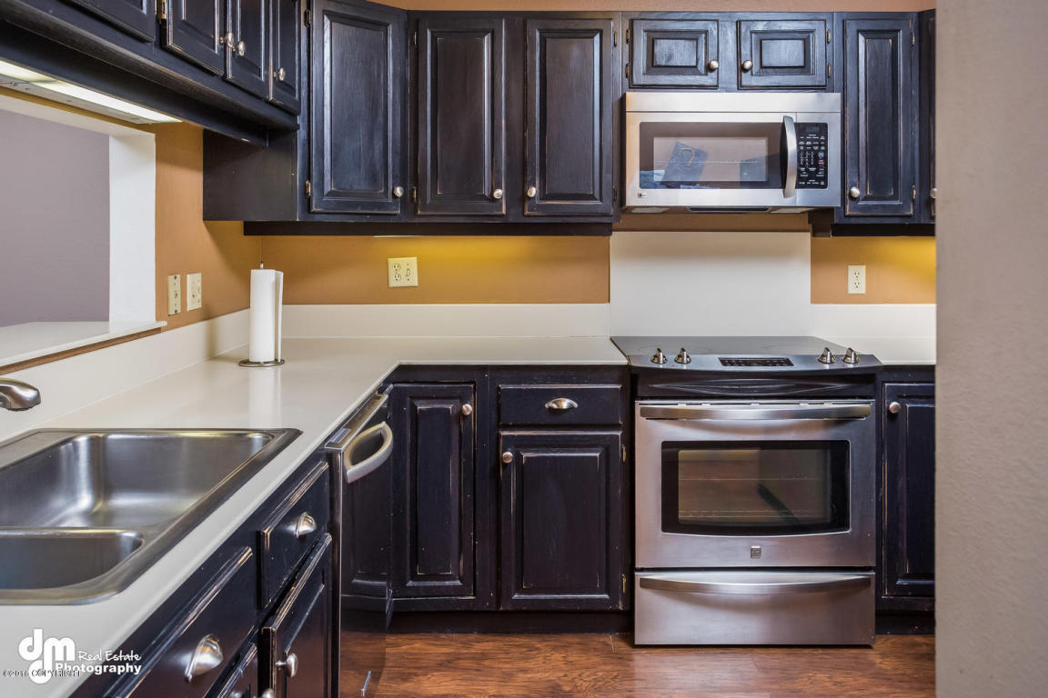 600 W 76th Avenue, Anchorage, AK 99518