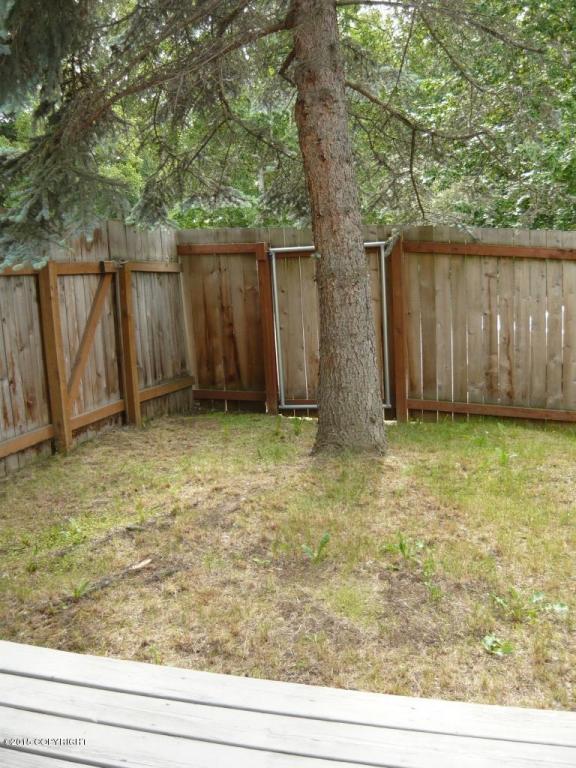 12253Lake St, Eagle River, United States 99577