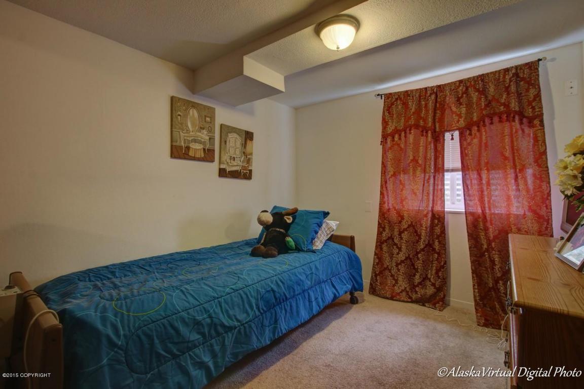11522Aurora St, Eagle River, United States 99577