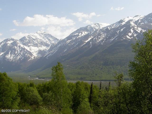 L1 Bear Ridge Circle, Eagle River, AK 99577