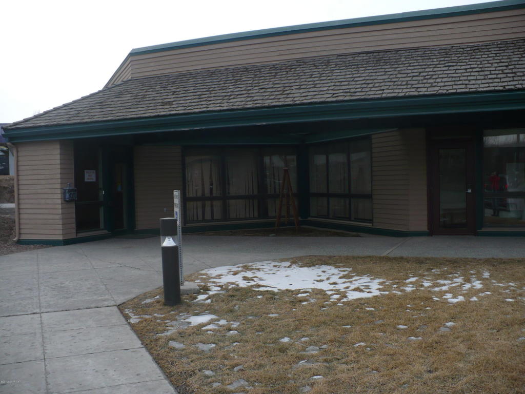 12836 Old Glenn Highway, Eagle River, AK 99577
