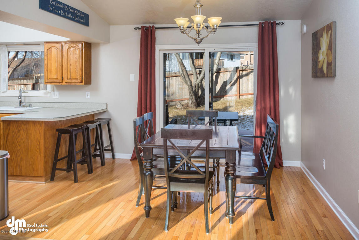 9645 Nulato Circle, Eagle River, AK 99577
