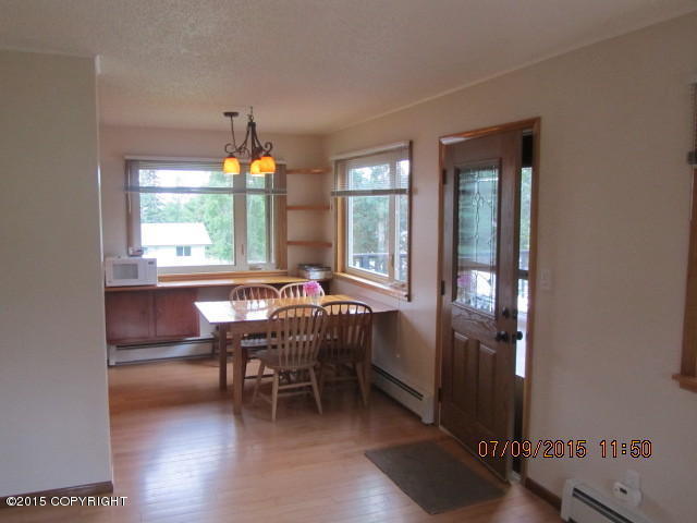 11538 Upper Sunny Circle, Eagle River, AK 99577