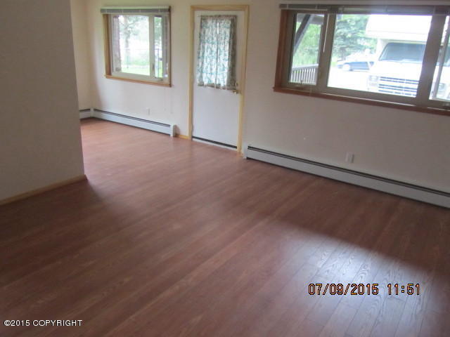 11538 Upper Sunny Circle, Eagle River, AK 99577