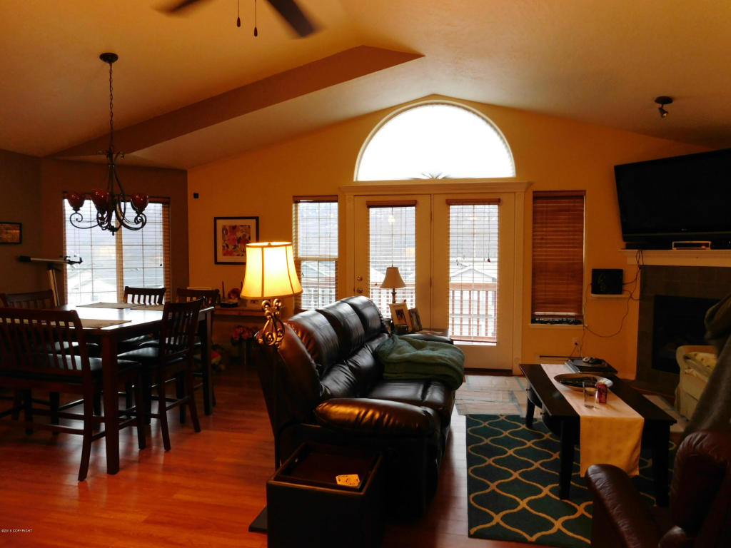 20745Mountain Vista Dr, Eagle River, United States 99577