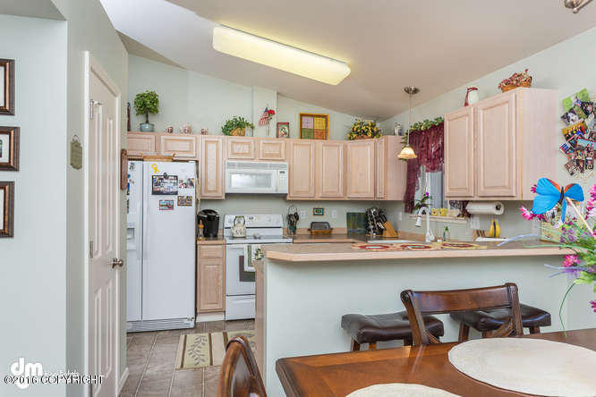 20121 Highland Ridge Drive, Eagle River, AK 99577