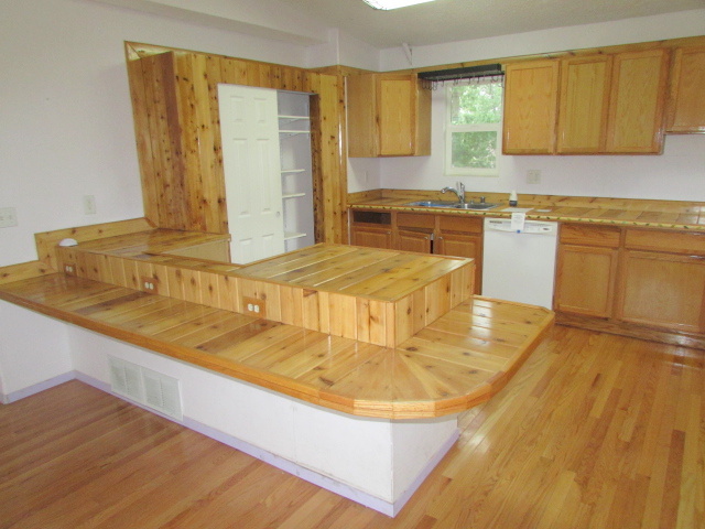 16143 Mammoth CtEagle River, AK, 99577Anchorage County