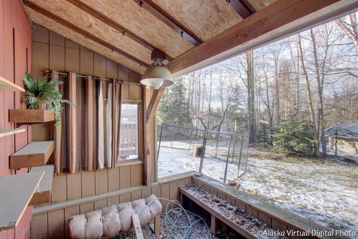 10428 Chain of Rock Street, Eagle River, United States 99577