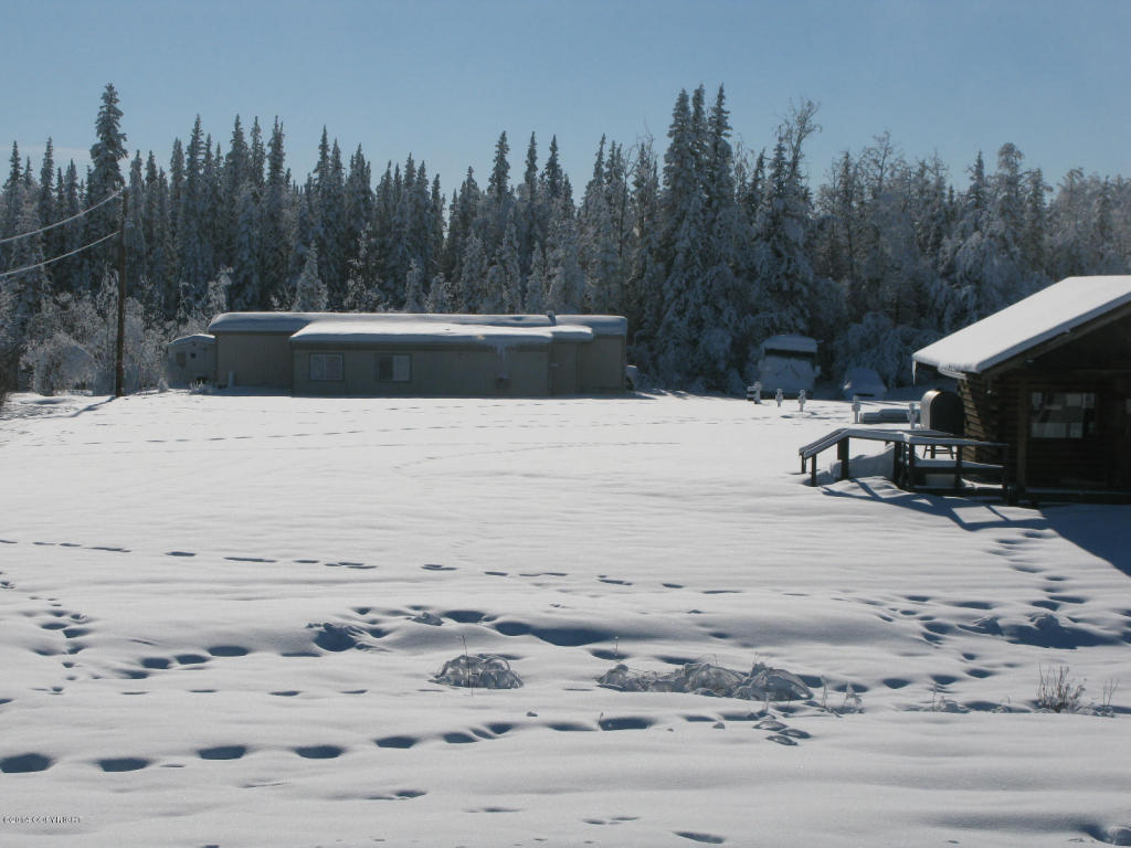 187.3 Glenn Highway, Glennallen, AK 99588
