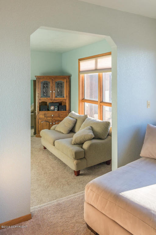 1603 Toyon Way, Kenai, AK 99611