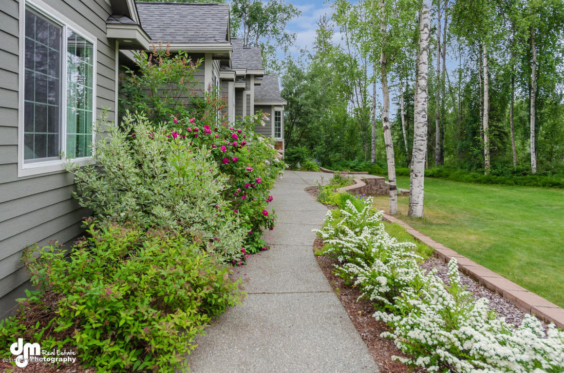 6521 S Calista Drive, Wasilla, AK 99623
