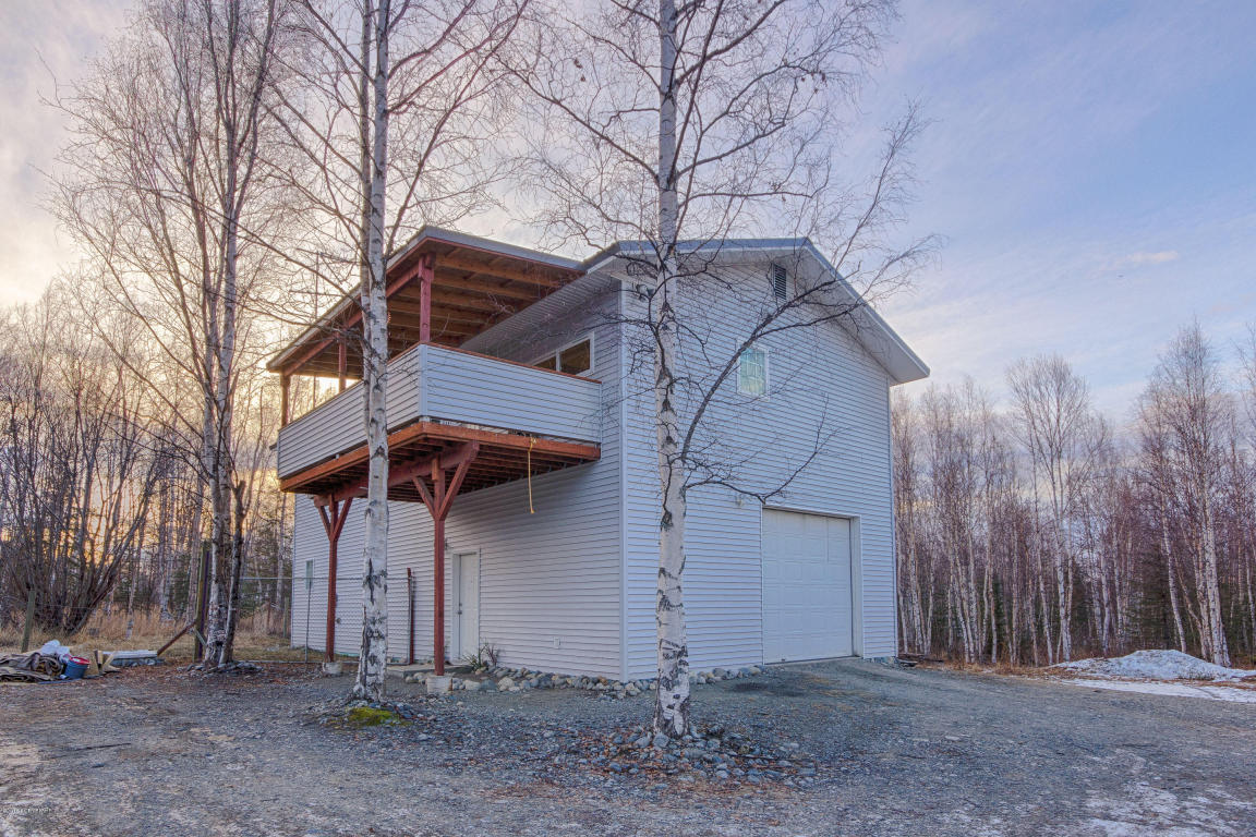 5951 W Beverly Lake Road, Wasilla, AK 99623