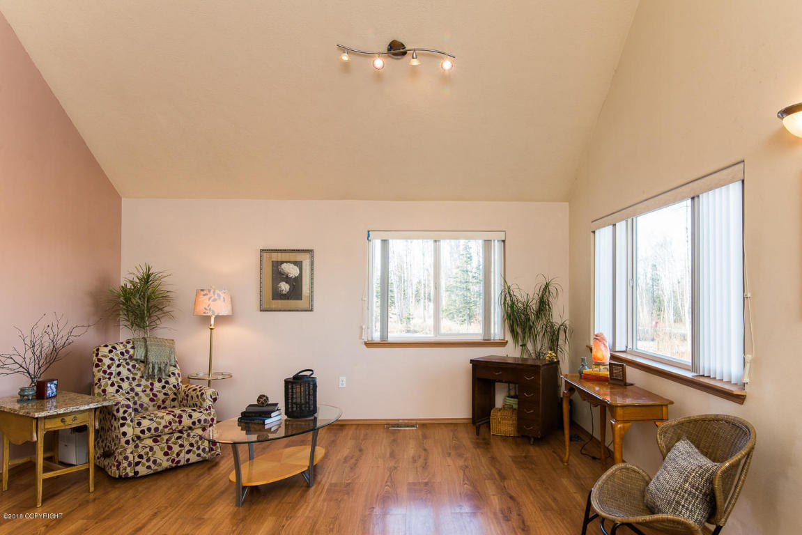 4976 W Northern Rose Lane, Wasilla, AK 99623