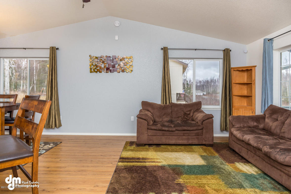 4456 W New Larkspur Loop, Wasilla, AK 99623