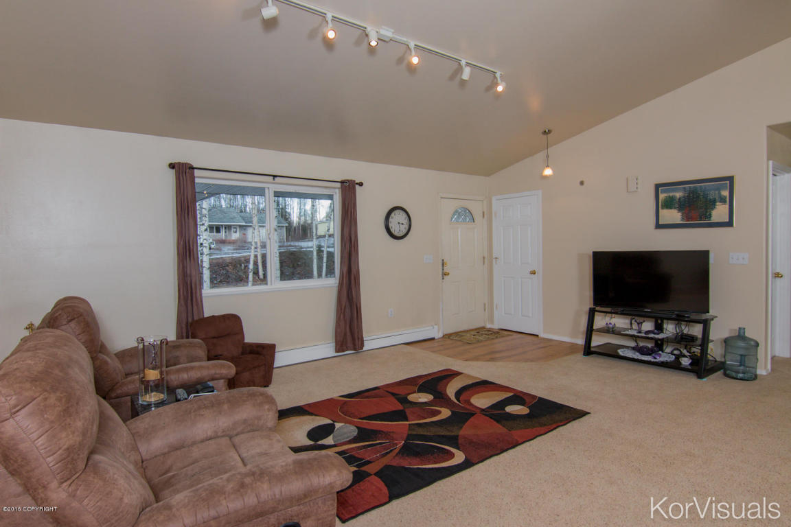 7256 W Terry L Circle, Wasilla, AK 99623