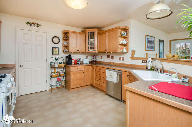 7091 W Gladstone Ln, Wasilla, United States 99623