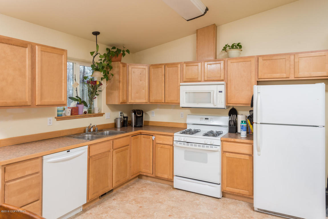 8520 W Maryan Avenue, Wasilla, AK 99623