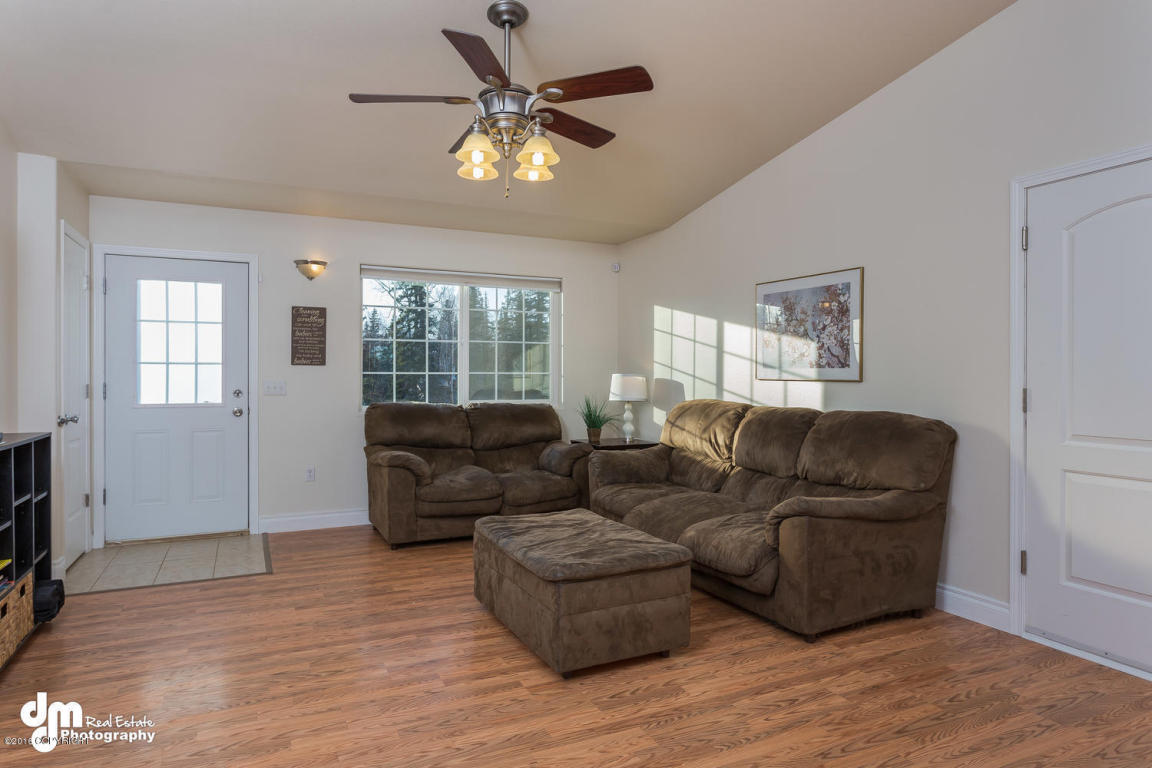 2150 S Rue De La Paix Loop, Wasilla, AK 99623