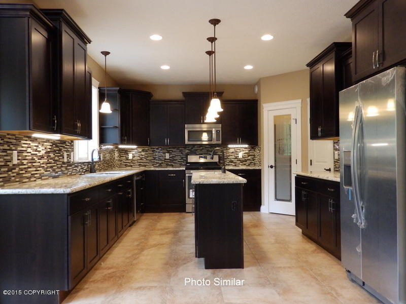 10566 E Nighthawk Cir, Palmer, United States 99645