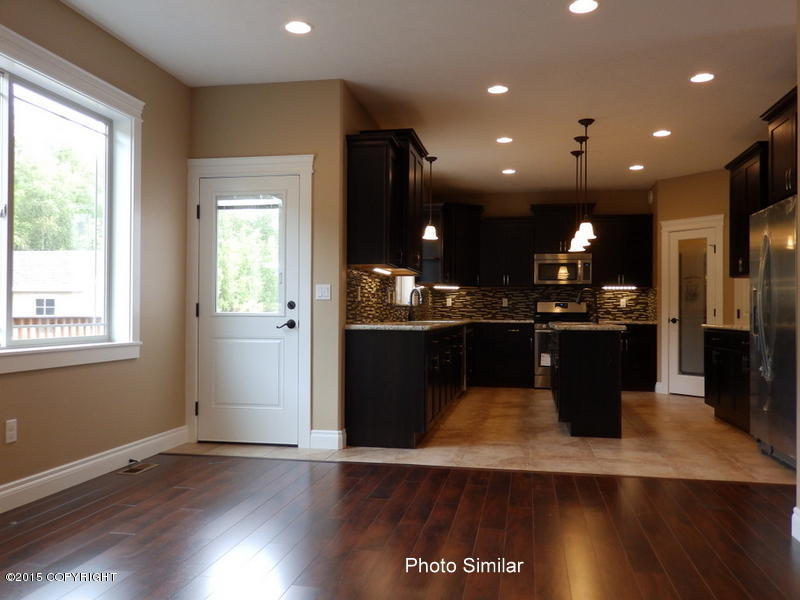 10566 E Nighthawk Cir, Palmer, United States 99645