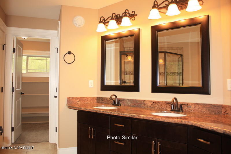10566 E Nighthawk Cir, Palmer, United States 99645