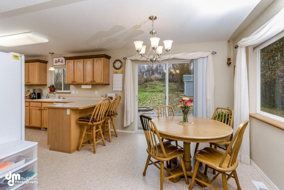 1876 N Citation Circle, Palmer, AK 99645