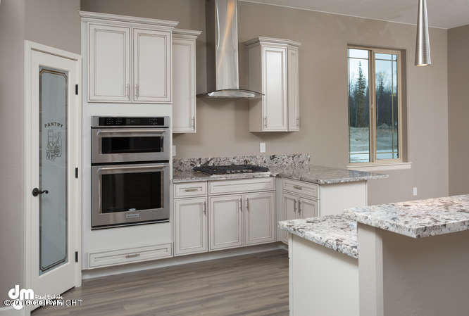 10512 E Nighthawk Cir, Palmer, United States 99645