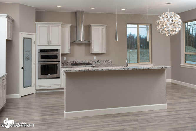 10512 E Nighthawk Cir, Palmer, United States 99645