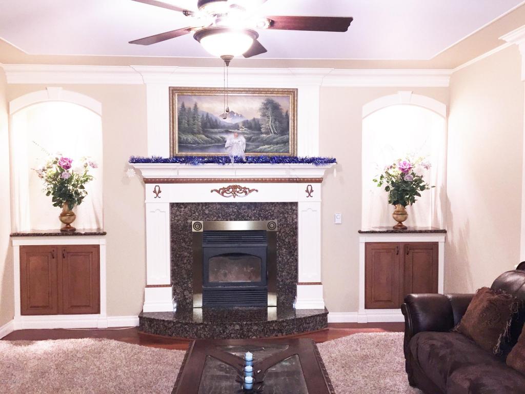 7779 N Showers Street, Palmer, AK 99645